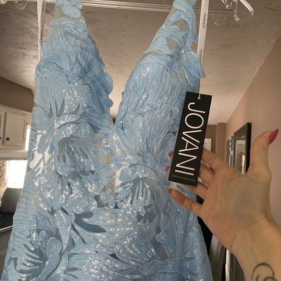Jovani 60283 prom gown. Beautiful baby blue floral lace with sequins. - Picture 4 of 8